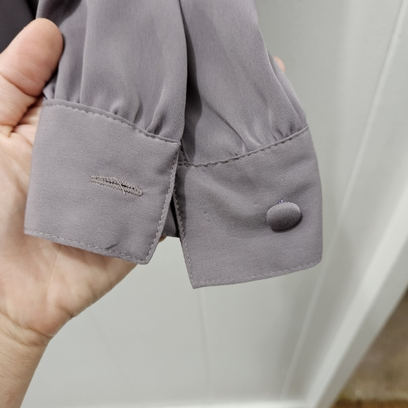 Nicola Lavender Silk Like Long Sleeve Button Back Top Korean Inspired Size 10 - Picture 11 of 13